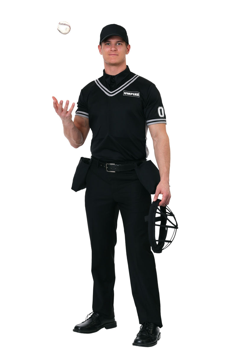 Baseballer - This umpire Halloween costume is pure gold 😂😂😂